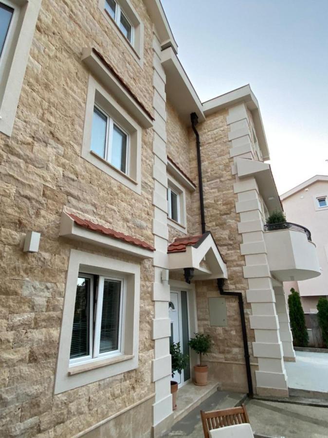 42° North Apartments تيفات المظهر الخارجي الصورة