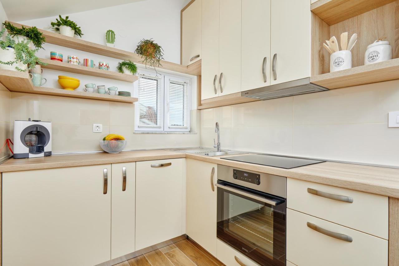42° North Apartments تيفات المظهر الخارجي الصورة