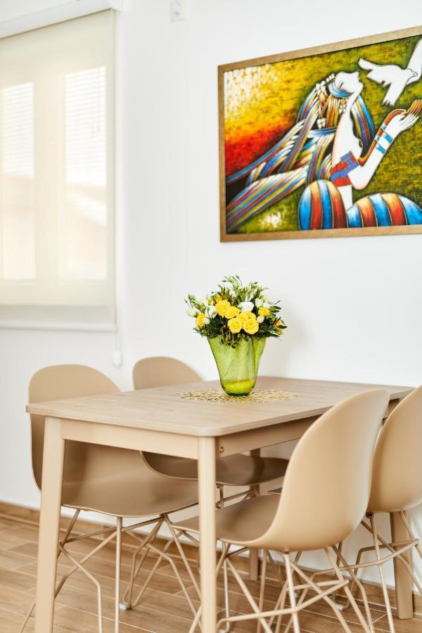 42° North Apartments تيفات المظهر الخارجي الصورة